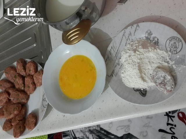 Kadınbudu Köfte (Mutlaka Deneyin)