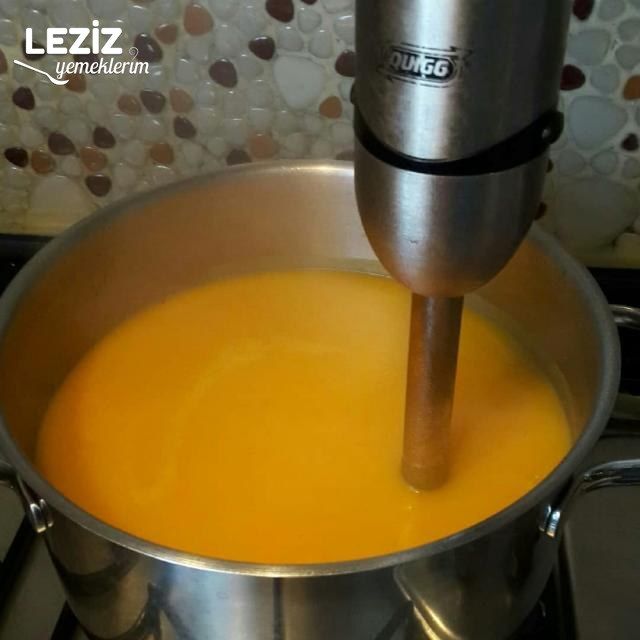 Sütlü Kabak Çorbası Yapılışı