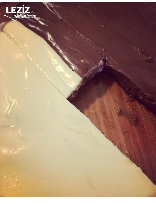 İki Renkli Etimek Tatlısı