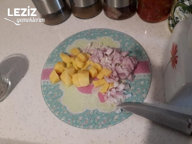 Sebzeli Bulgur Pilavı (Aşamalı Anlatım)