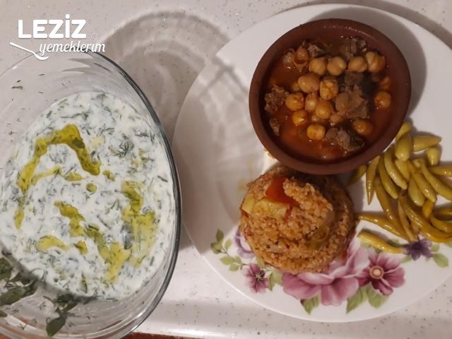 Sebzeli Bulgur Pilavı (Aşamalı Anlatım)