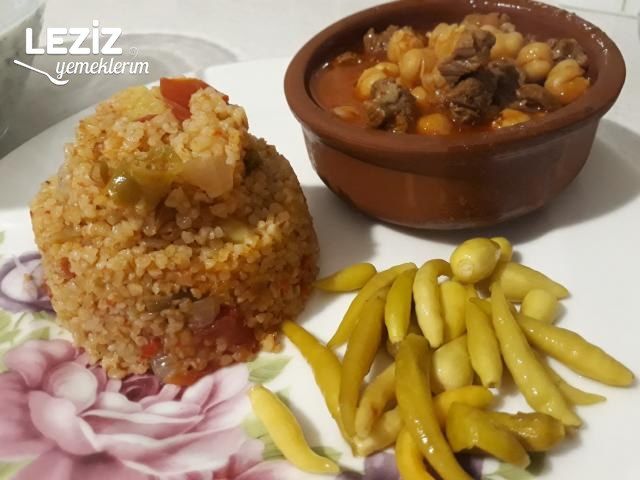 Sebzeli Bulgur Pilavı (Aşamalı Anlatım)