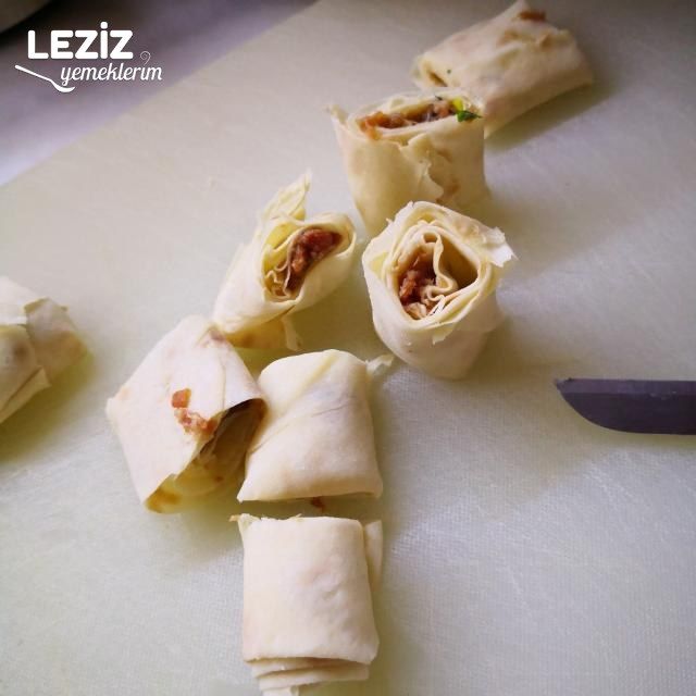 Kıymalı Yufka Mantısı Tarifi, Nasıl Yapılır