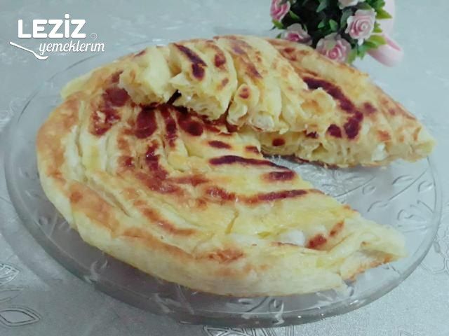 Su Böreği Tadında Tavada Börek