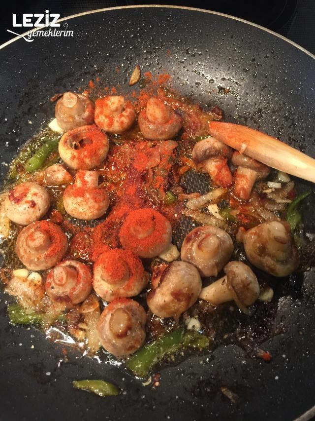 Sebzeli Kaşarlı Mantar