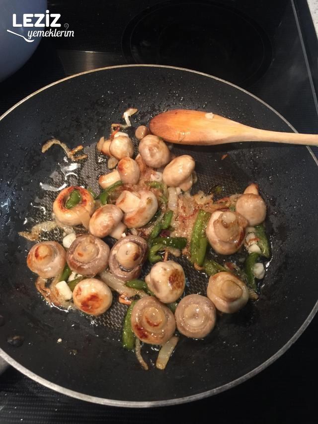 Sebzeli Kaşarlı Mantar