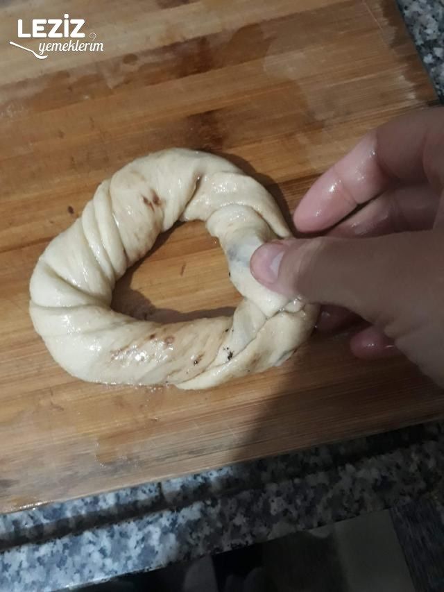 Zeytinli Açma (Pastanedekiler Gibi)