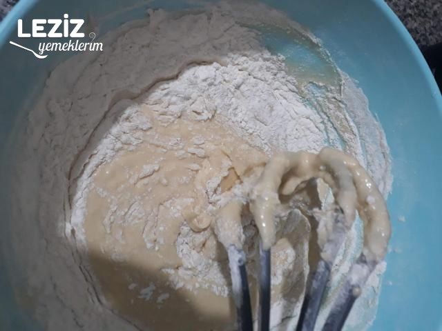 Zeytinli Açma (Pastanedekiler Gibi)