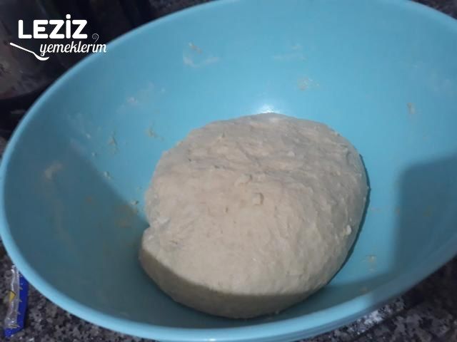 Zeytinli Açma (Pastanedekiler Gibi)