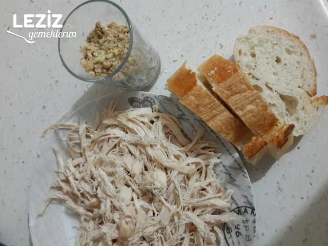 Çerkez Tavuğu Nasıl Yapılır