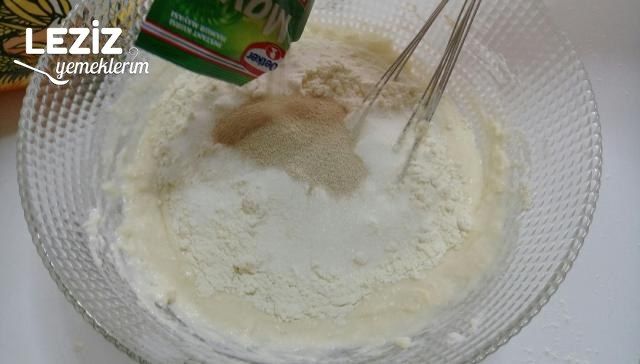 Yumuşacık Pamuk Poğaça Nasıl Yapılır