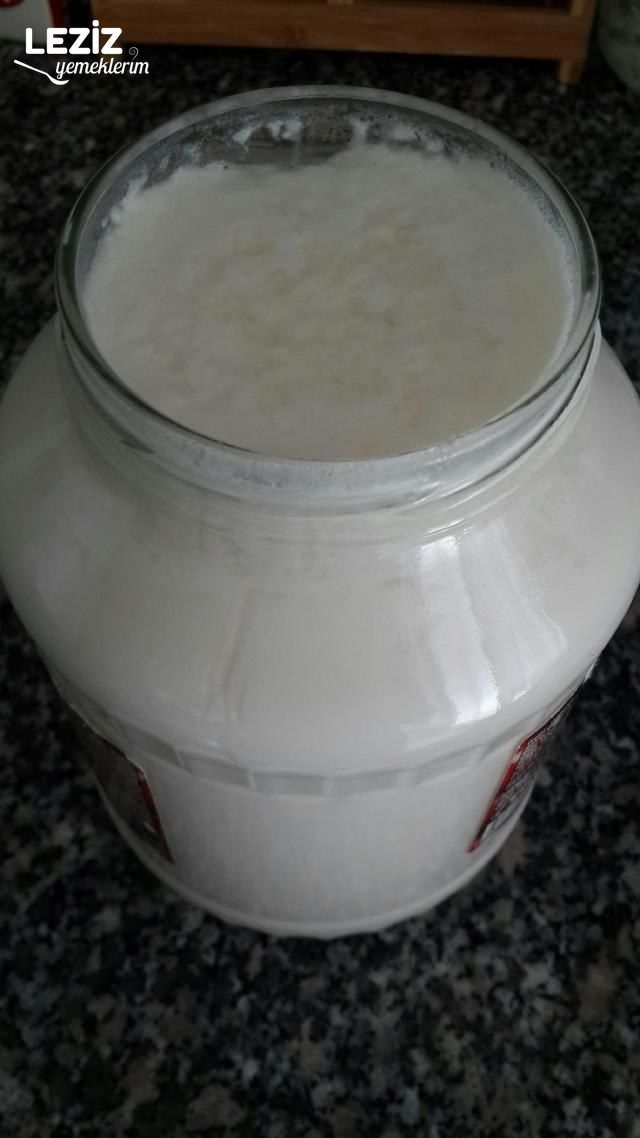Taş Gibi Yoğurt Nasıl Yapılır