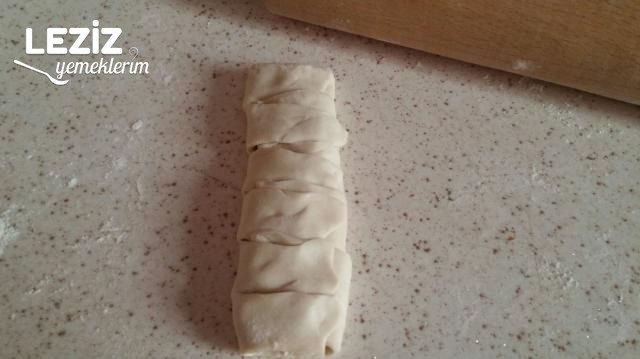 Çikolatalı Muzlu Milföylerim