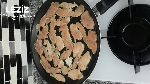 Ekmek Arası Tavuk Döner