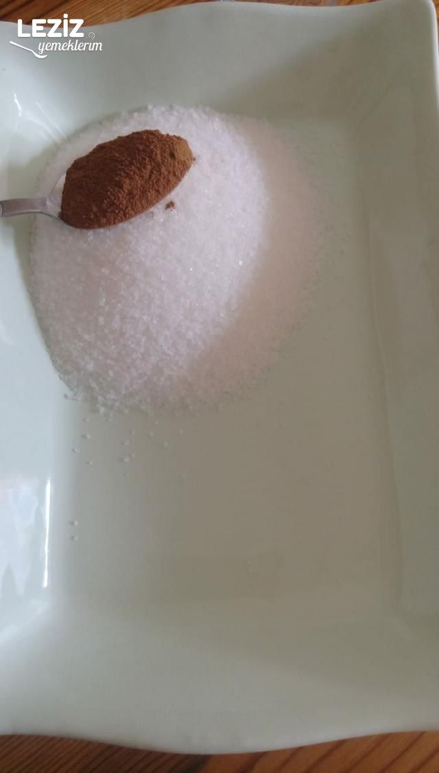 Tarçınlı Tatlı Çörek