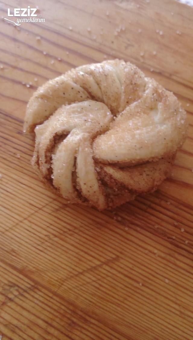 Tarçınlı Tatlı Çörek