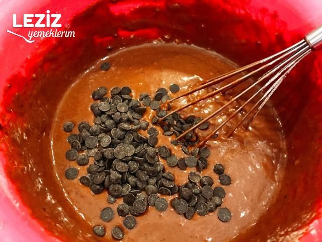 Muzlu Ve Çikolatalı Kek (Tadı Efsane)