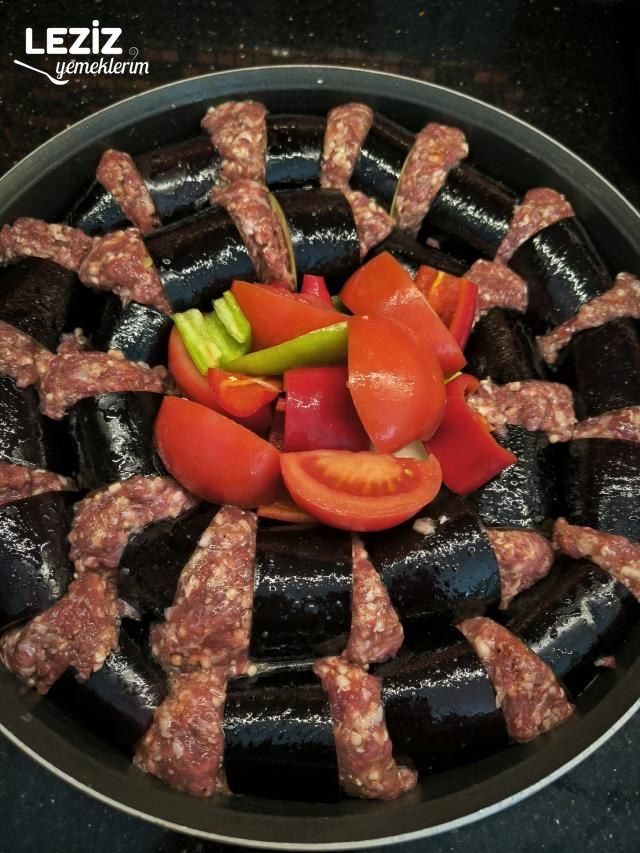 Fırında Patlıcan Kebabı Tarifi