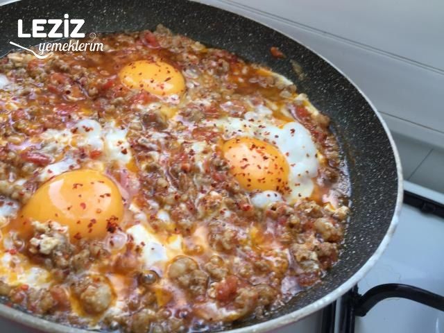 Nefis Kıymalı Yumurta