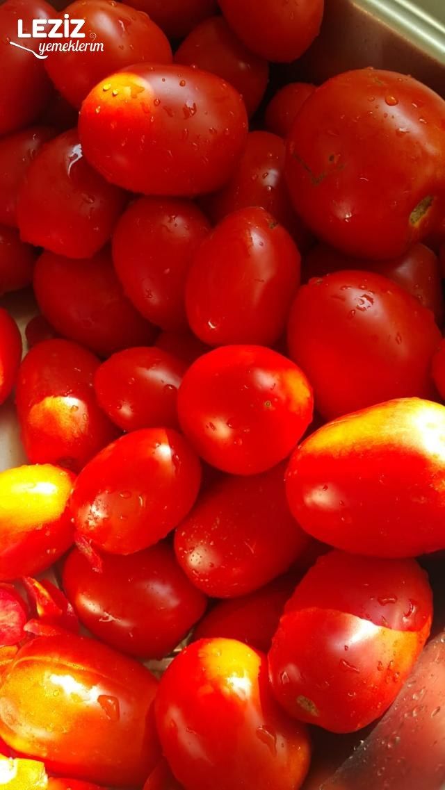 Kışa Hazırlık: Kavanozda Yaz Domatesi Nasıl Yapılır?
