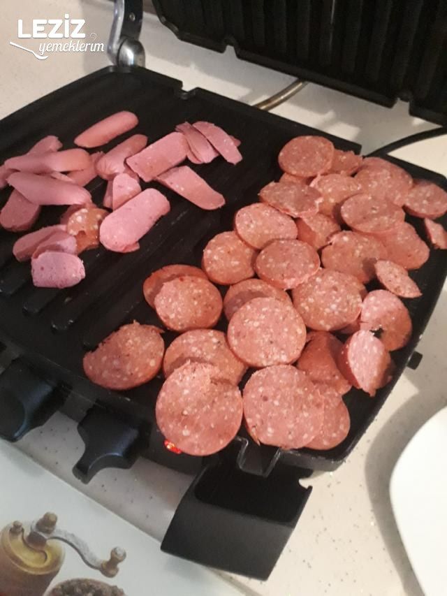 Bazlamalı Karışık Tost