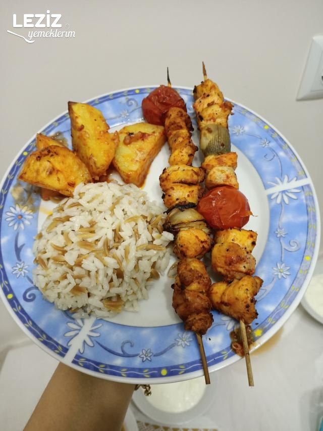 Pratik Çöp Şişte Tavuk Tarifi