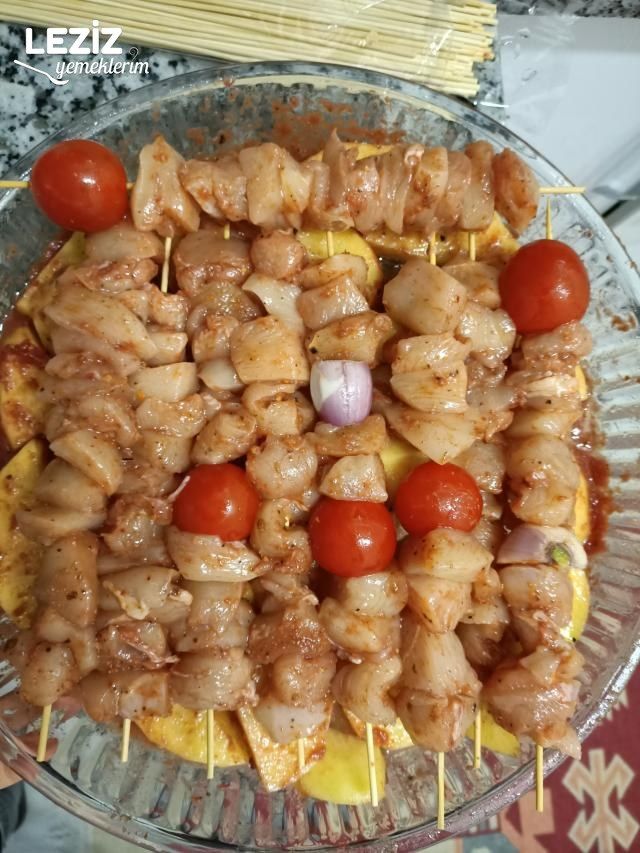 Pratik Çöp Şişte Tavuk Tarifi