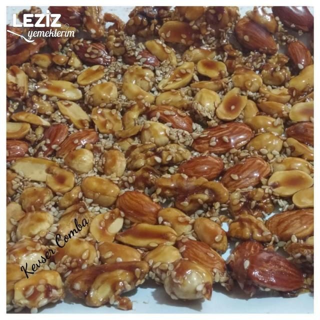 Fırında Ballı Susamlı Çıtır Çerezler (Şekersiz)