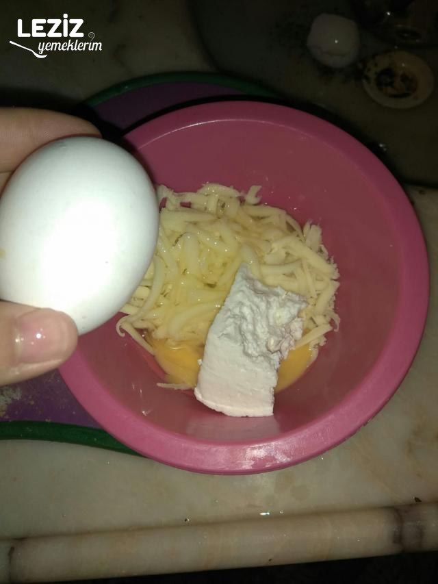 Kahvaltılık Yumurtalı Ekmek