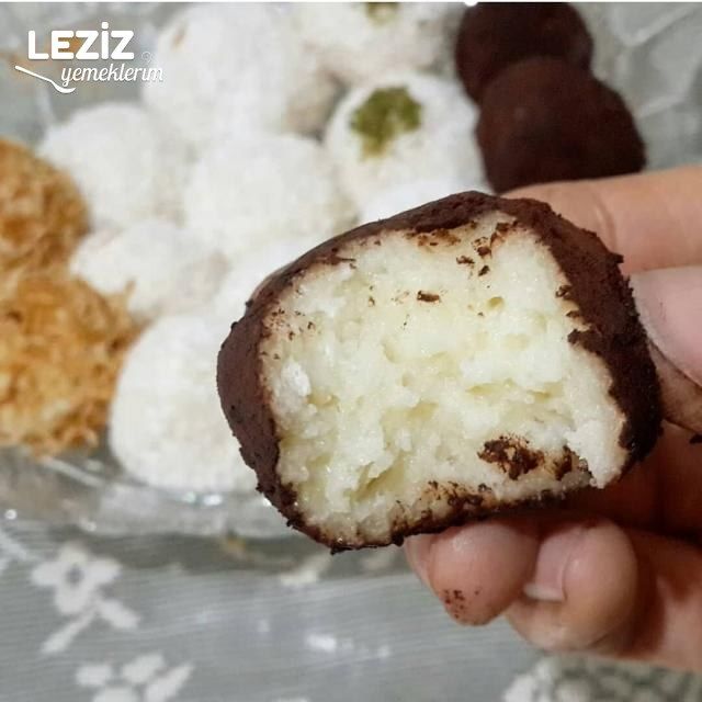 Labneli İrmik Toplar (1 Tarifle 3-4 Farklı Görüntü)