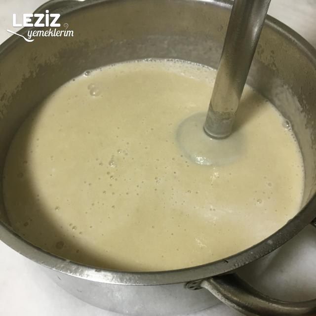 Mantar Sapı Çorbası