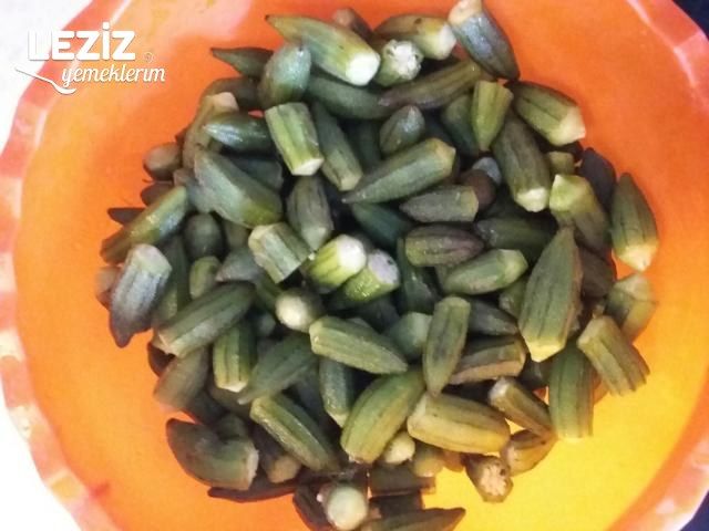 Kuşbaşı Etli Taze Bamya Yemeği