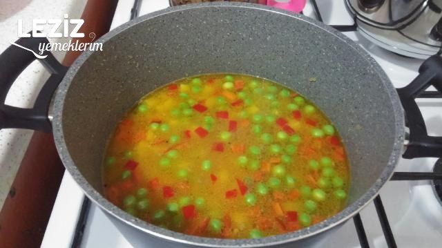 Terbiyeli Sebze Çorbası Tarifi