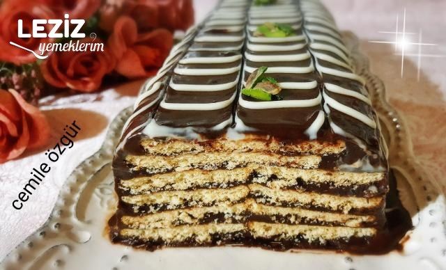 Çikolatalı Bisküvi Pasta Tarifi