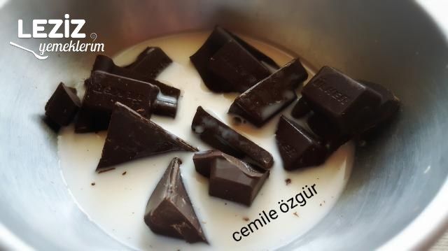 Çikolatalı Bisküvi Pasta Tarifi