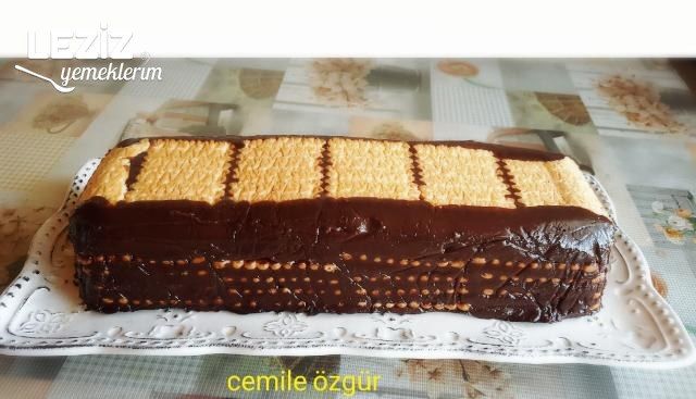 Çikolatalı Bisküvi Pasta Tarifi