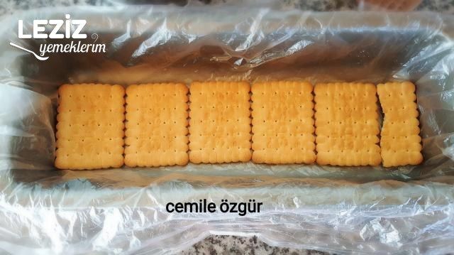 Çikolatalı Bisküvi Pasta Tarifi