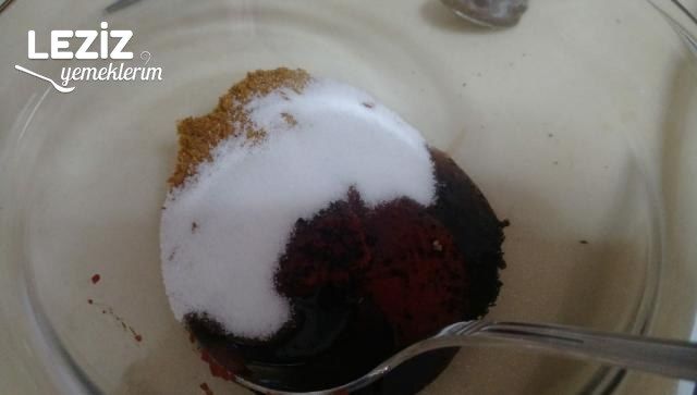 Gerçeğini Aratmayan Etsiz Çiğ Köfte