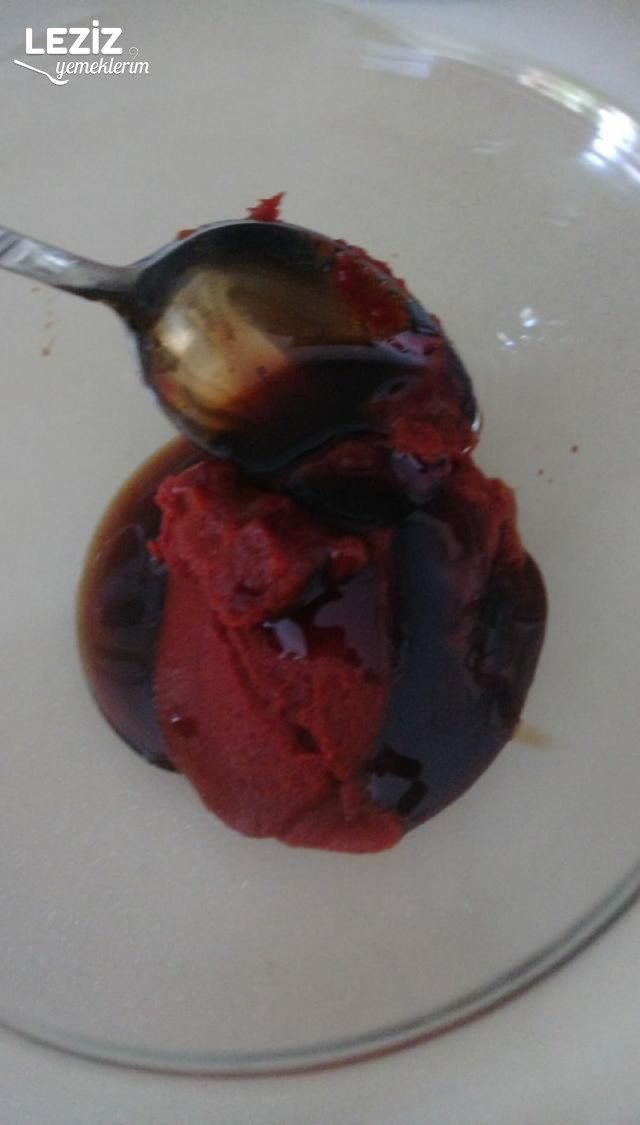 Gerçeğini Aratmayan Etsiz Çiğ Köfte