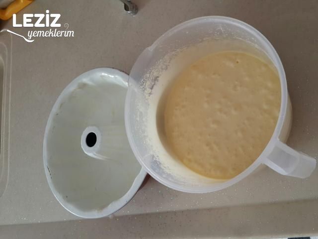 Unsuz Yağsız Sütsüz Kek