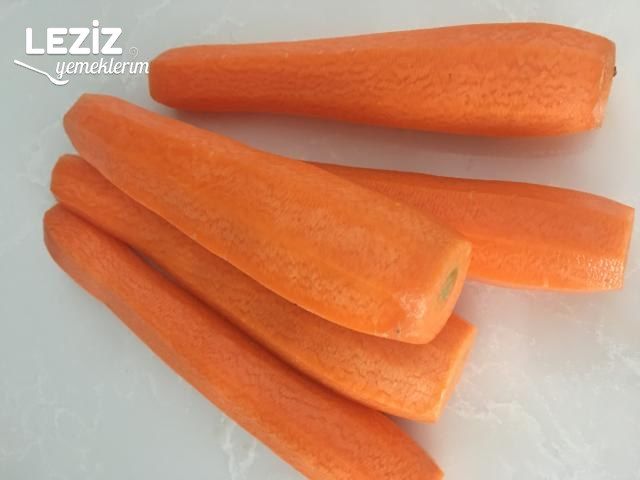 Jülyen Havuç Salatası