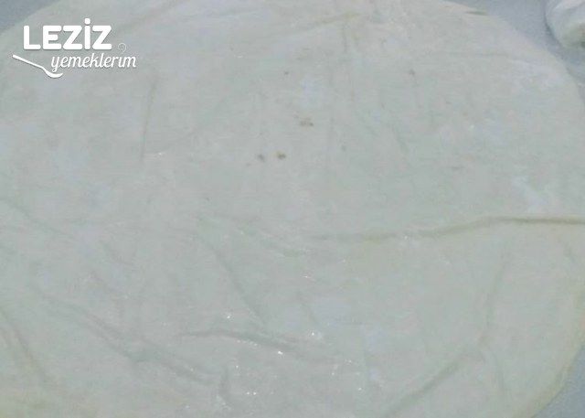 Kıymalı Bohça Börek