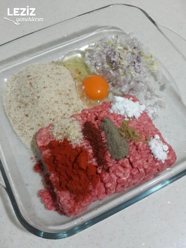 İzmir Köfte Tarifi, Nasıl Yapılır