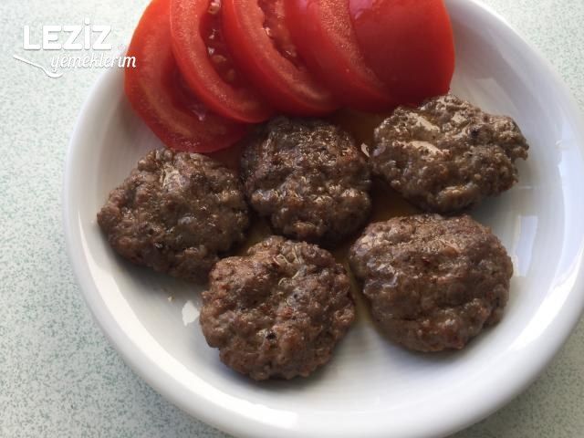 Sucuk Köftesi Nasıl Yapılır?