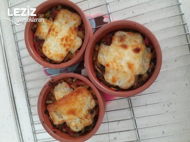 Güveçte Mantar Fajita