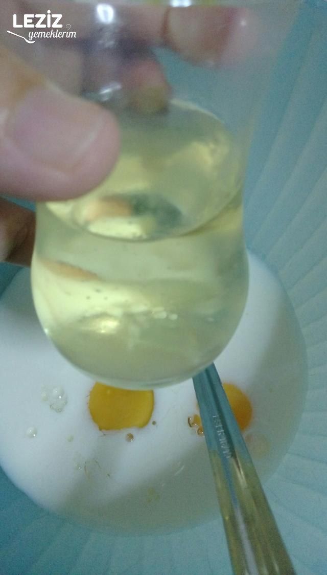 Makarnalı Börek Tarifi