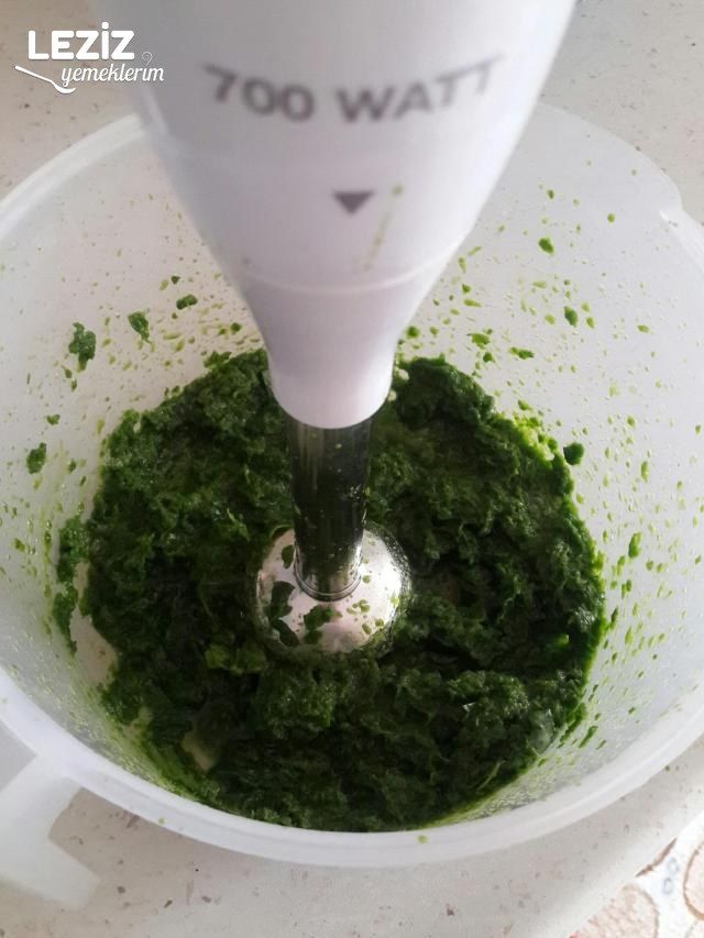 Nefis Ispanaklı Kek Tarifi