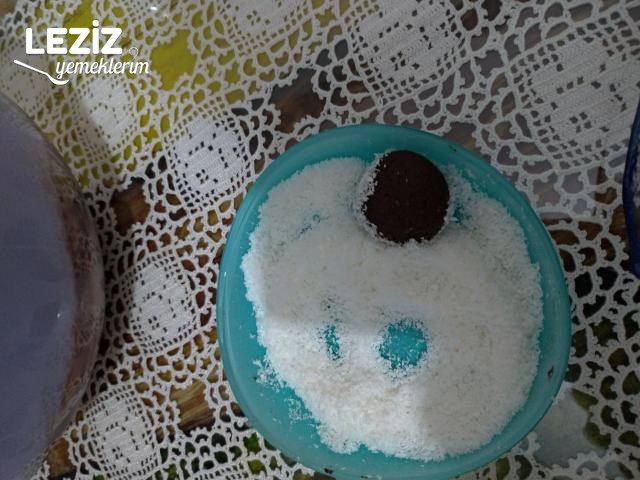 Kakaolu Kekten Truff Tarifi