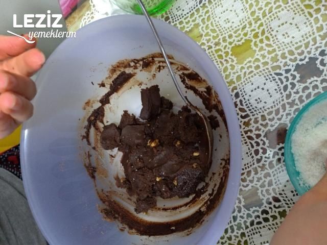 Kakaolu Kekten Truff Tarifi Leziz Yemeklerim