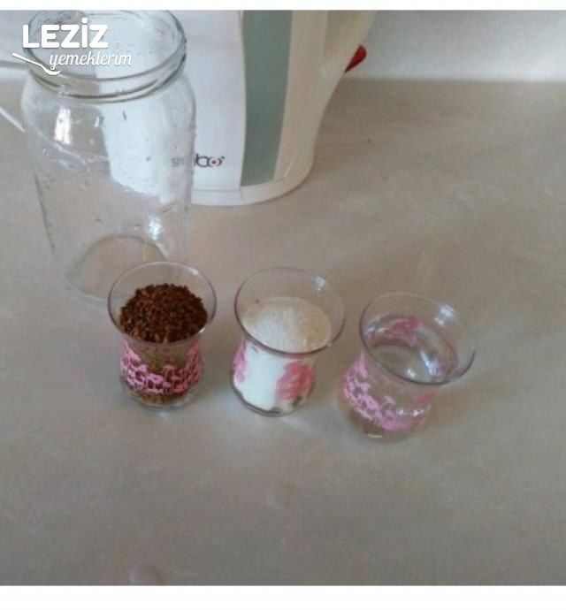 Sütlü Köpüklü Şahane Görünümlü Kahve